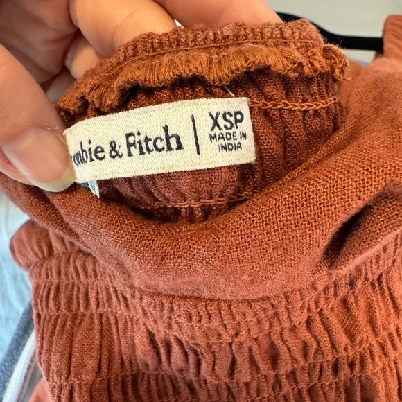 Women’s XS Abercrombie V Cut Maxi Dress - Picture 7 of 7